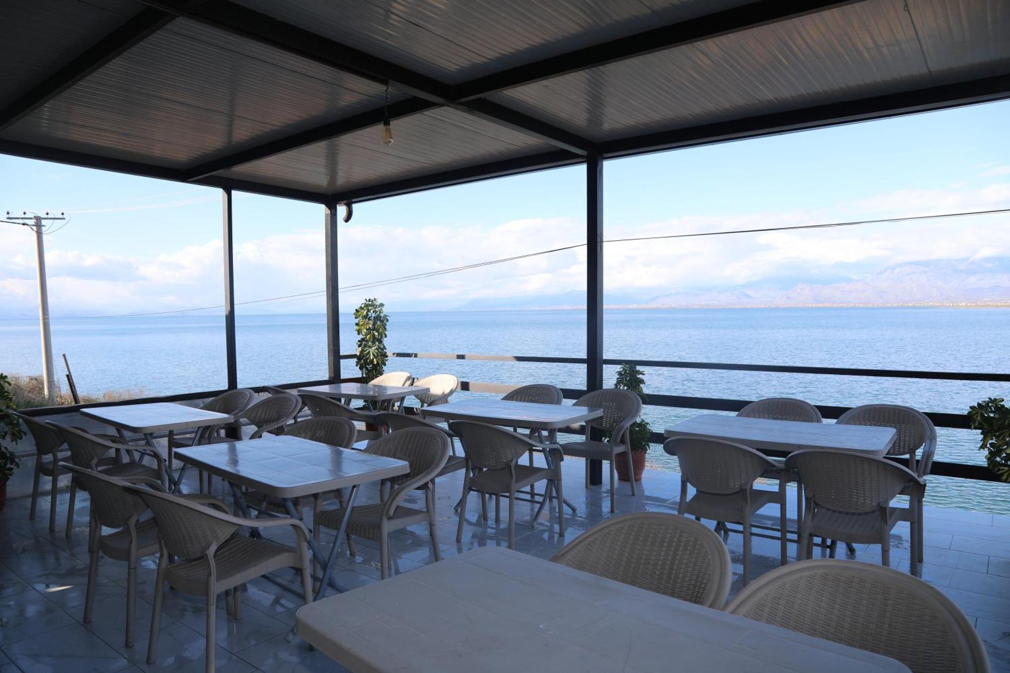 Lakefront House Shiroka Exterior photo